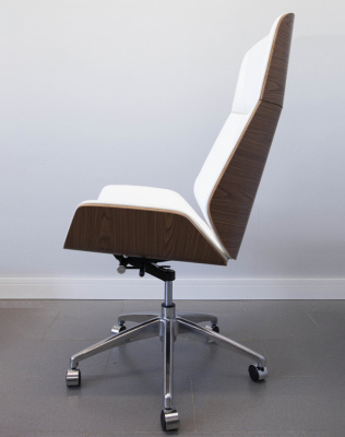 Кресло из натуральной кожи, каркас дерево арт. FX-BC06 - купить в Невинномысске. Цена 34 820.52 руб.