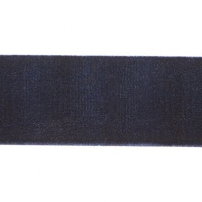 Лента бархатная нейлон, шир.25 мм, (упак. 45,7м), цв.180-т.синий - купить в Невинномысске. Цена: 800.84 руб.