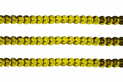 Пайетки "ОмТекс" на нитях, SILVER-BASE, 6 мм С / упак.73+/-1м, цв. 7 - св.золото - купить в Невинномысске. Цена: 468.37 руб.