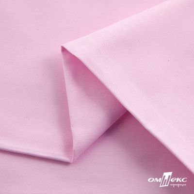 Ткань сорочечная Альто, 115 г/м2, 58% пэ,42% хл, окрашенный, шир.150 см, цв. 2-розовый (арт.101) - купить в Невинномысске. Цена 306.69 руб.